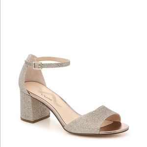 Gold metallic Nina block heel sandal size 9